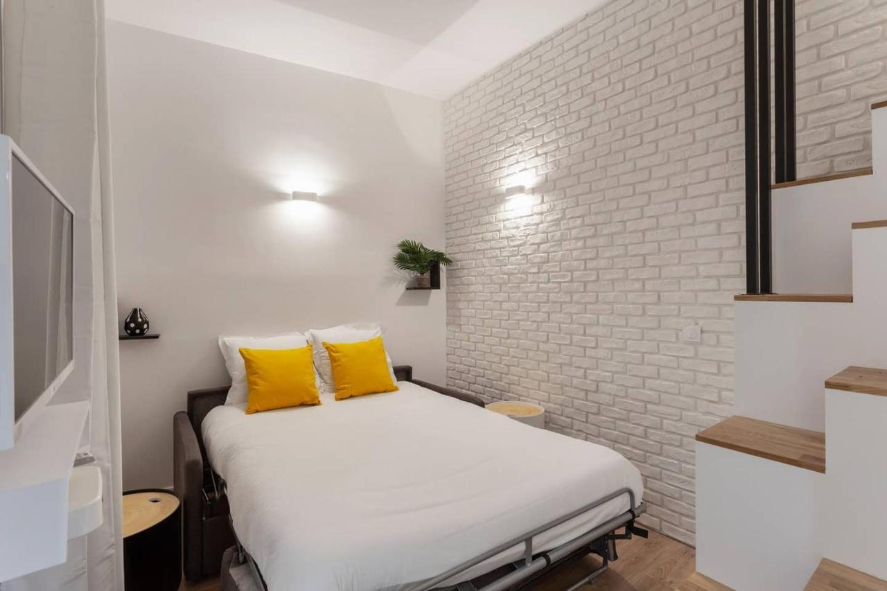 Chic Saint-Germain-Des-Pres Studio For 4 - Prime Location باريس المظهر الخارجي الصورة